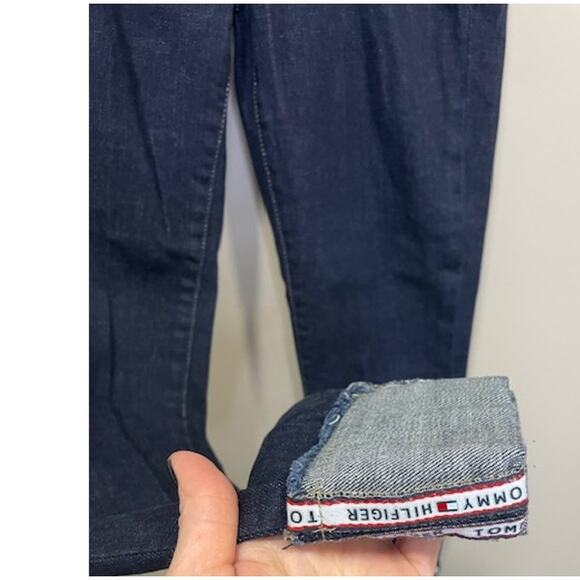 Tommy Hilfiger Women's Tribeca TH Flex Raw-Cuff Skinny Jeans Sz 4 - Picture 6 of 9